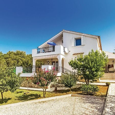 Lovely Apartment In Krk With Wifi Brzac Exteriör bild